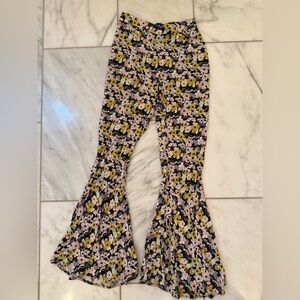 Vici flare floral pants!